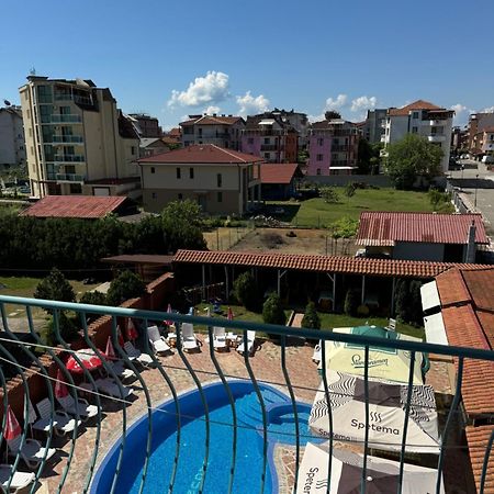 Hotel Laguna - Guest House Primorszko Kültér fotó