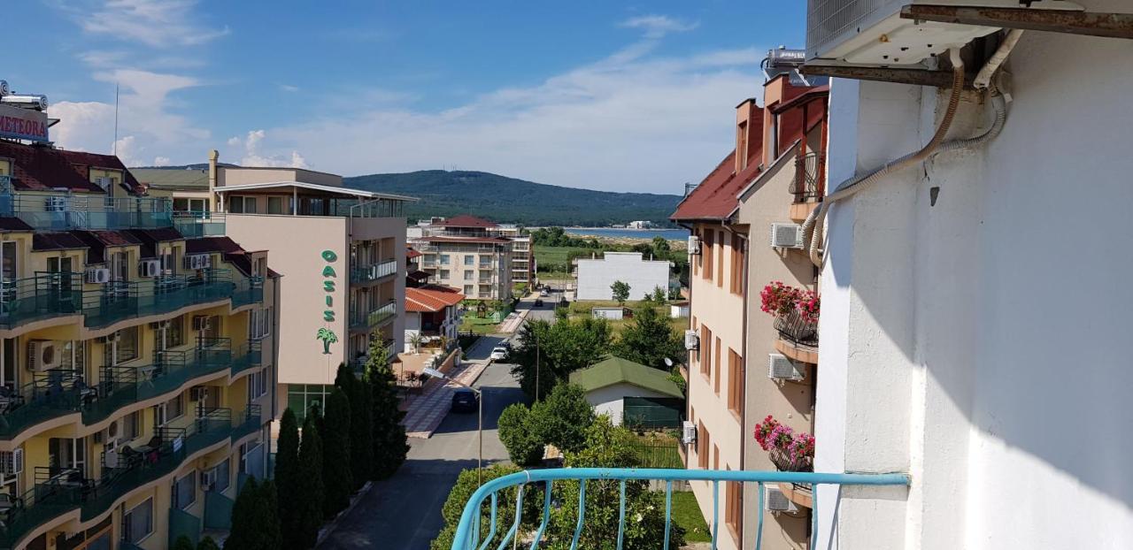 Hotel Laguna - Guest House Primorszko Kültér fotó