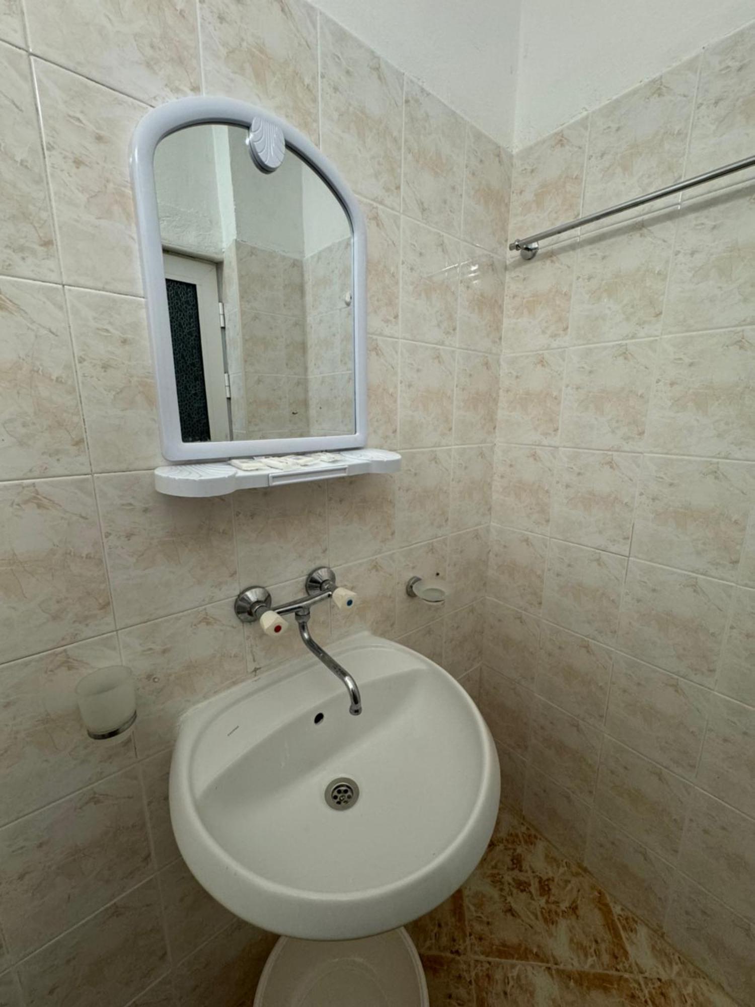 Hotel Laguna - Guest House Primorszko Kültér fotó