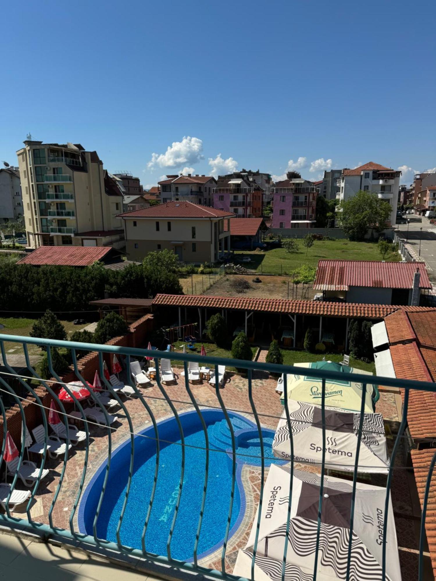 Hotel Laguna - Guest House Primorszko Kültér fotó